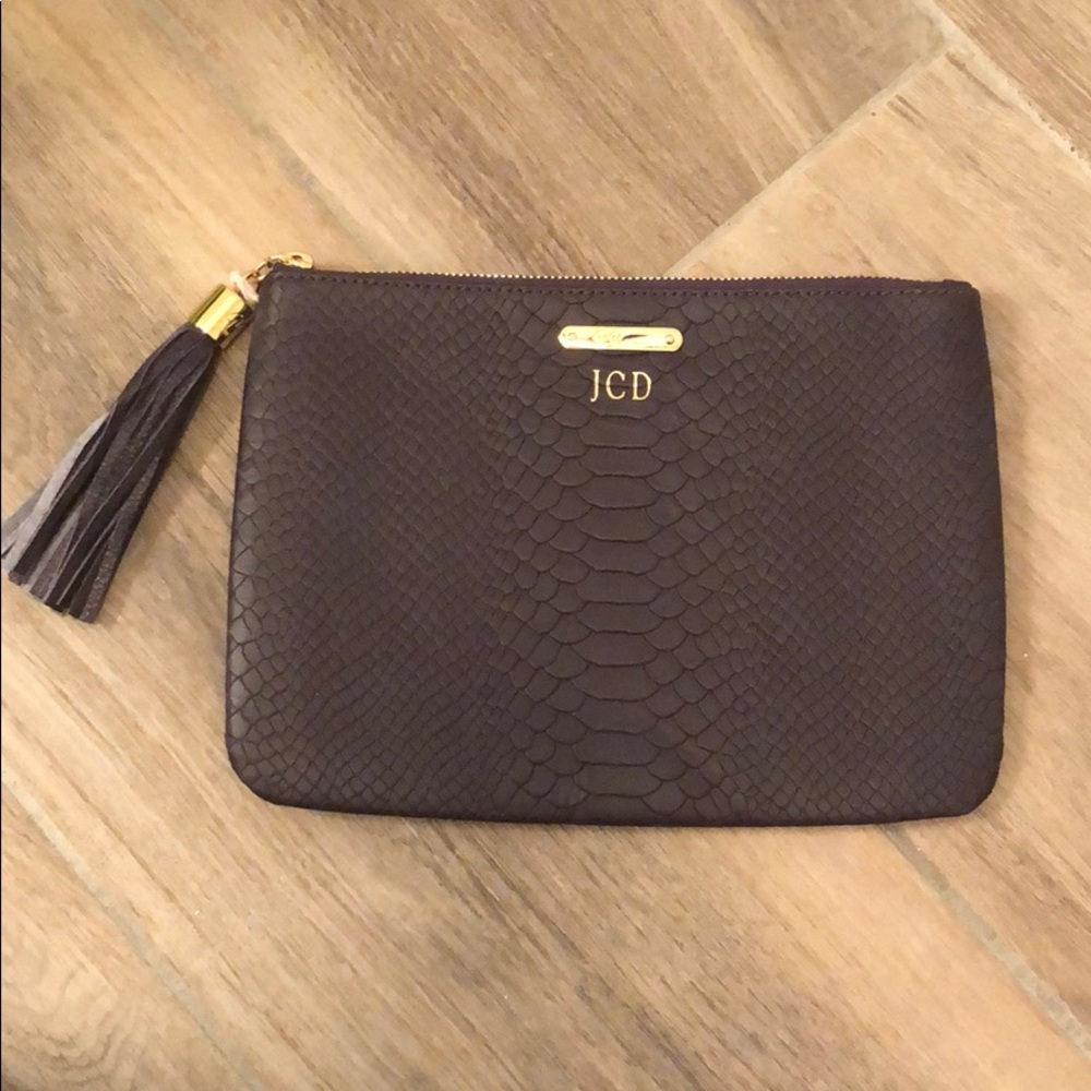 Gigi New York clutch in purple